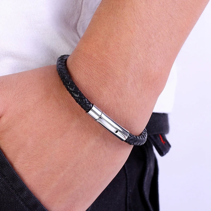 Pulseira Masculina XQNI Couro Legítimo com Fecho Magnético