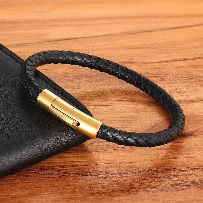 Pulseira Masculina XQNI Couro Legítimo com Fecho Magnético