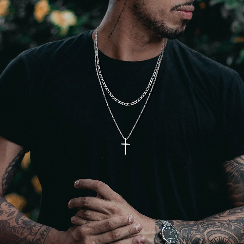 Colar Cruz Masculino Vnox – Fé e Estilo em Aço Inoxidável
